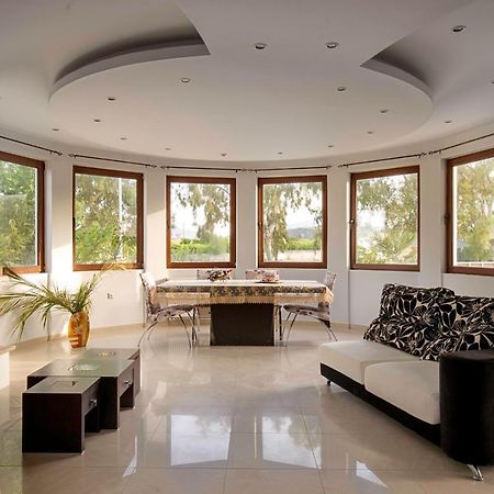 Maia Luxury Pool Villa Afantou Bagian luar foto