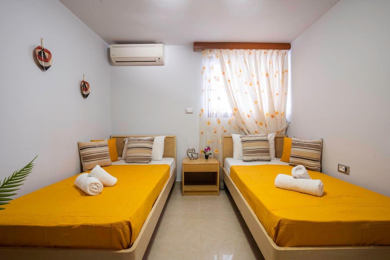 Maia Luxury Pool Villa Afantou Bagian luar foto