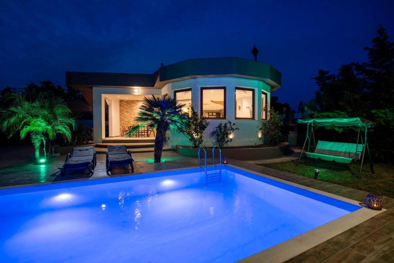 Maia Luxury Pool Villa Afantou Bagian luar foto