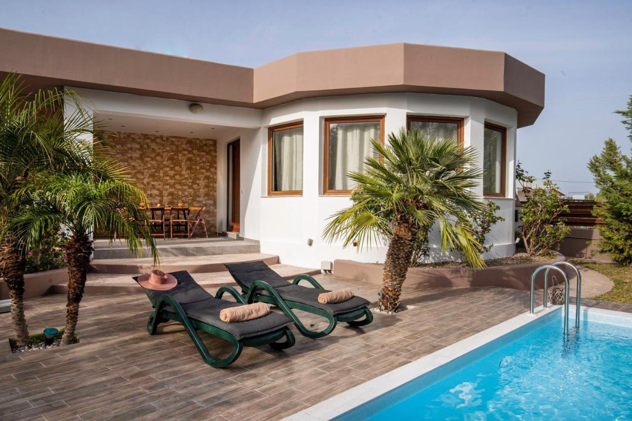 Maia Luxury Pool Villa Afantou Bagian luar foto