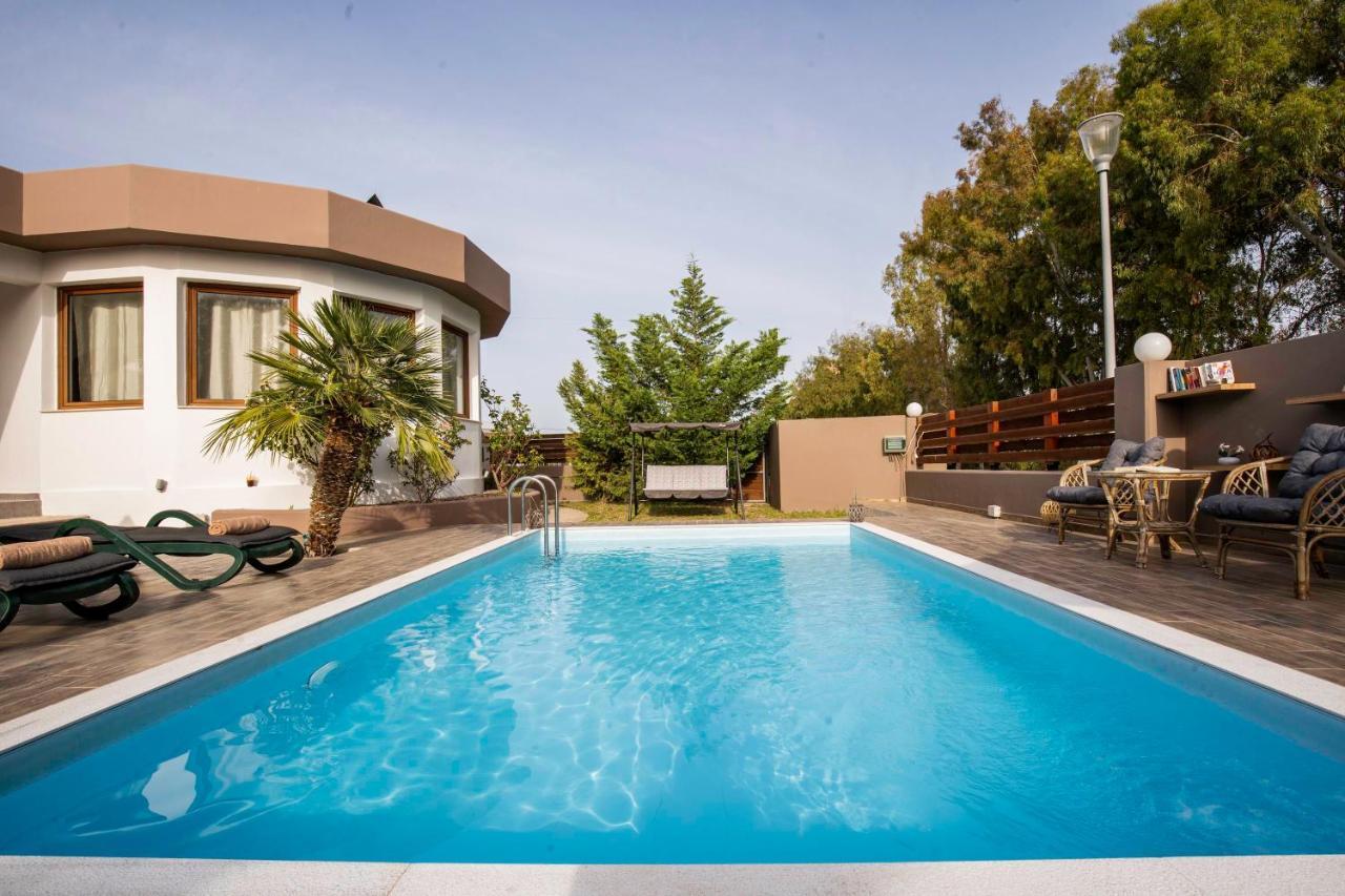 Maia Luxury Pool Villa Afantou Bagian luar foto
