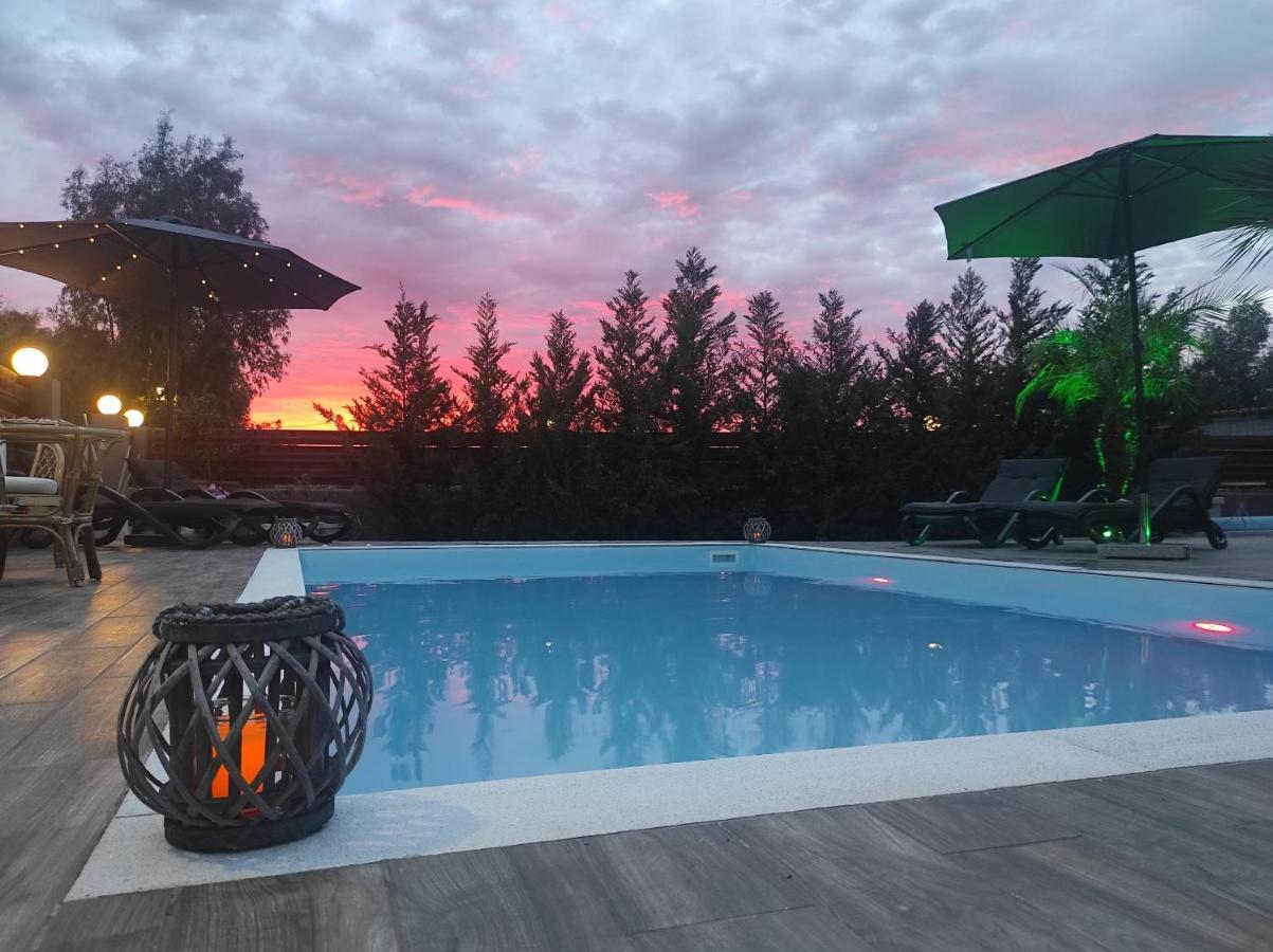 Maia Luxury Pool Villa Afantou Bagian luar foto